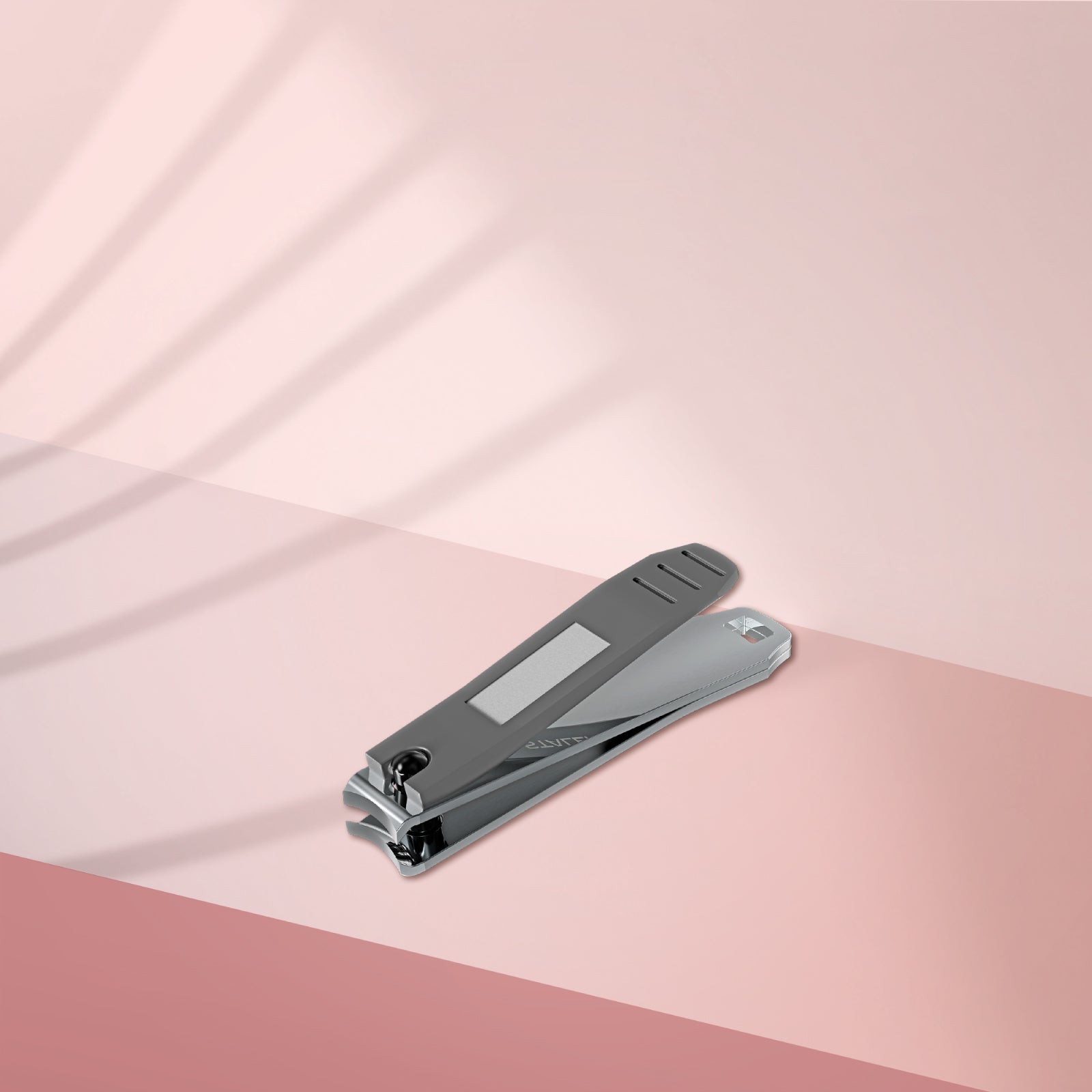 Obcinacz do paznokci mały z matowym uchwytem i pilnikiem BEAUTY & CARE 50