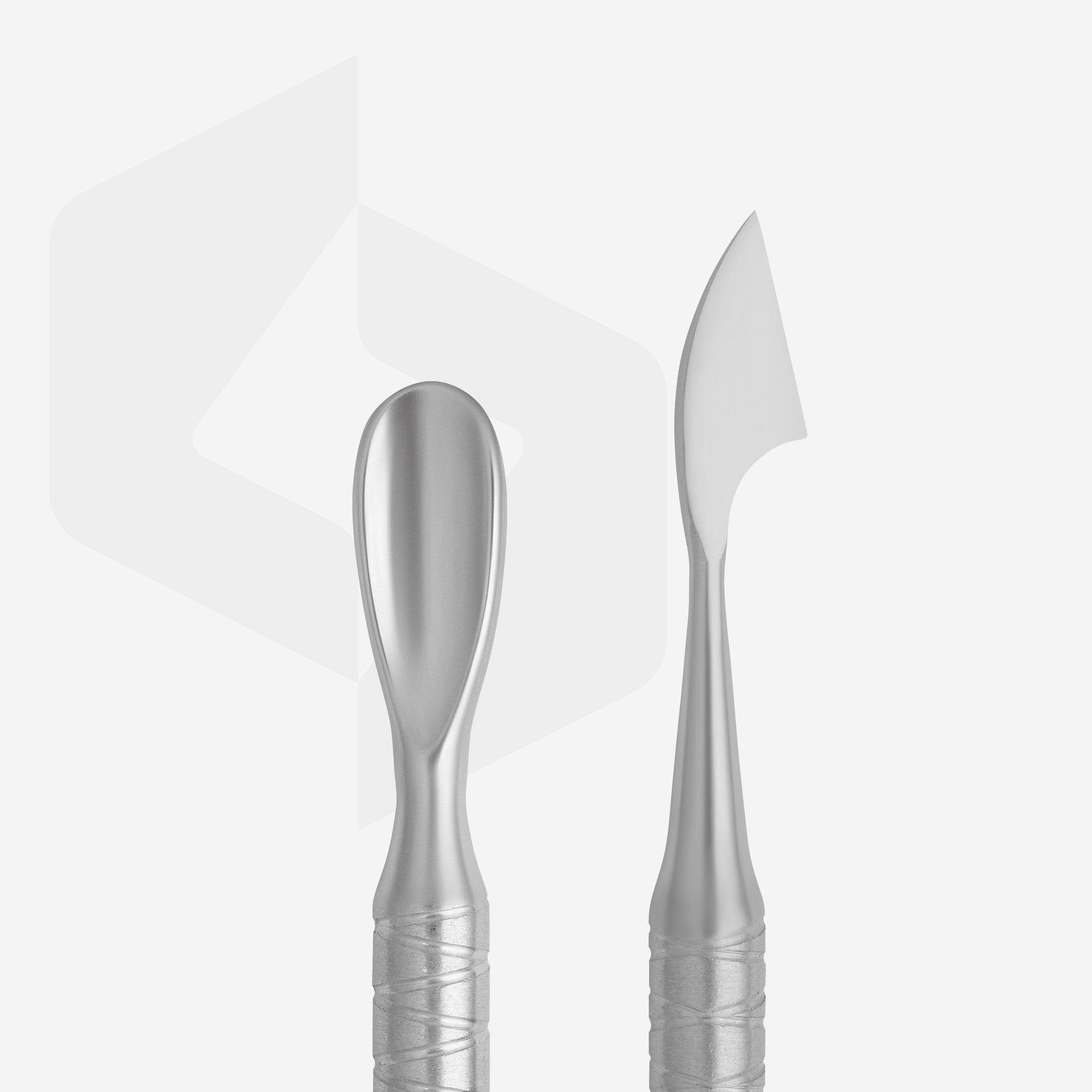 Kopytko do manicure CLASSIC 30 TYPE 2 (popychacz wąski zaokrąglony i toporek)